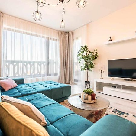 Azur Del Mar Seaview Apartment Varna Bagian luar foto